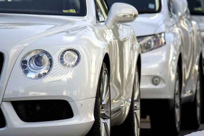 1738378817 LUXURY 6CARS in sri lankan news